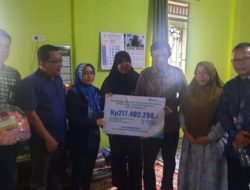 PT OKI Pulp and Paper Mills Kunjungi Rumah Duka Pegawai Yang Meninggal Saat Kerja