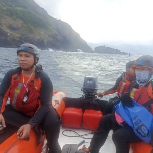 Dihempas Ombak, Pencari Kerang di Tebing Teluk Mekaki Ditemukan Meninggal Dunia