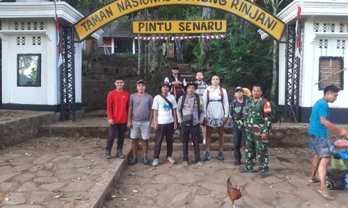 Diduga Lost Kontak Saat Mendaki Gunung Rinjan, Tim Lakukan Pencarian