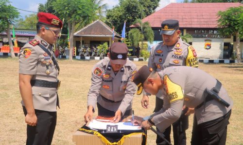 Pimpin Upacara Sertijab Kasat, PJU Kapolres Lombok Utara: Ini Merupakan Penilaian Pimpinan Satuan, Guna Pembinaan Karier Anggota Polri