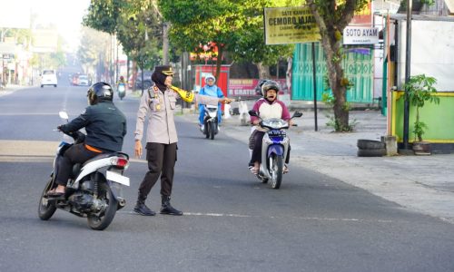 Program SSDP, Kapolres Gunungkidul Pimpin Langsung Pengaturan Lalulintas