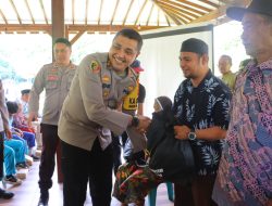 Dalam Rangka Colling Sistem, Polres Lombok Utara bersama Dit Binmas Polda NTB Gelar Baksos