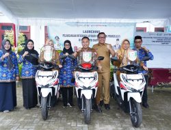 Tunjang Kinerja Layanan Kesehatan, Pj. Bupati Banyuasin Serahkan Kendaraan Operasional