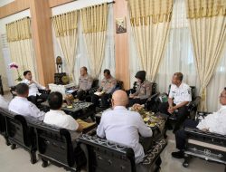 Bahas Pemanfaatan Lahan untuk Ketahanan Pangan, Pj Gubernur NTB Terima Audiensi Polda NTB