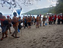Dinas Lingkungan Hidup KLU Bersama PT Dharma Polimetal Tbk Bersih-Bersih Pantai Pandanan Malaka