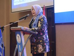 Hadiri Musyawarah IWAPI NTB, Umi Dinda: Jadilah Organisasi Bermanfaat Bagi Masyarakat
