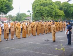 Pimpin Apel Pagi Perdana, Wabup Rohman Minta ASN Terus Tingkatkan Pelayanan dan Kedisiplinan
