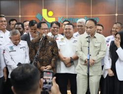 Dukung Pembentukan Koperasi Desa Merah Putih, Mendagri Optimis Desa Jadi Sentra Ekonomi Baru