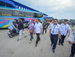 Tinjau Kesiapan Arus Mudik Lebaran 2025, Gubernur NTB: Beban di Udara Tidak Setinggi Tahun Lalu, Moda Laut dan Darat Meningkat