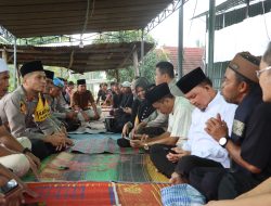 Turut Berbelasungkawa, Kapolres Lombok Utara Sambang Duka dan Silahturahmi ke Orang Tua Almarhum RW