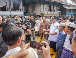 Bupati M Toha Bersama Forkopimda Muba Tinjau Lokasi Banjir di Kecamatan Sanga Desa
