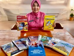 Ny. Heny Fitriani, Sosok Bhayangkari dan Dosen Inspiratif yang Produktif Menulis Belasan Buku Akademis