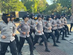 Perkuat Kemampuan Dalmas, Polresta Mataram Gelar Latihan di Lapangan Sangkareang