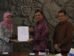 Bupati Sutjidra Minta Seluruh Pimpinan OPD Dukung BPK Bali Lakukan Pemeriksaan di Buleleng