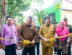 Resmikan Kerjasama United Tractor School dan SMKN 6 Mataram, Gubernur Iqbal Komitmen Bangun Sumberdaya Tenaga Kerja Global