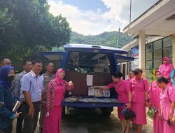 Dorong Budaya Membaca di Wilayah Terpencil, Bhayangkari Lombok Utara Gelar Safari Literasi