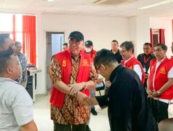 Perkara Tipidkor SPH Untuk Izin Perkebunan, Penyidik Kejati Sumsel Serahkan Tersangka dan BB Kepada Penuntut Umum Kejari Mura