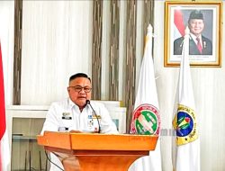 Hadiri Pelantikan Pengurus PGRI Lubuklinggau, Sekda Trisko: Guru, Pilar Utama Pembangunan Karakter