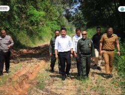 Butuhkan Perbaikan, Gubernur HD Tinjau Jalan Perlintasan Nigata Prabumulih