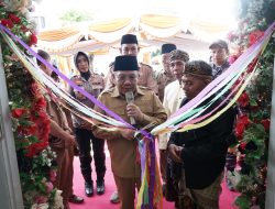 HUT ke-69 Desa Pemenang Barat, Najmul Akhyar: Desa ini Siap Jadi Desa Mandiri 