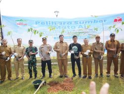 Wujudkan Banyuasin Asri dan Rindang, Pemkab Banyuasin Tanam 1250 Bibit Pohon Bersama Mayora Group