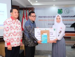 Cetak Generasi Cerdas dan Berdaya Saing, Bupati Muba Serahkan Bantuan Pendidikan Program PRESTASI