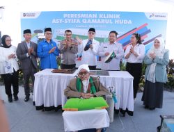 Klinik Asy Syifa Qamarul Huda Diresmikan, Kapolda NTB: Pesantren Tak Hanya Cetak Ulama, Tapi Juga Peduli Kesehatan Umat