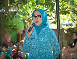 Semangat Entaskan Kemiskinan Ekstrem dan Stunting, Bunda Sinta Kunjungi Desa Tembowong Kecamatan Sekotong Lombok Barat