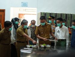 Kawal Program Prioritas Presiden, Bupati OKI Kunjungi SPPG dan Cek Penyaluran MBG