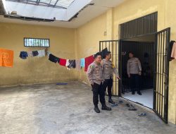 Kapolres Lombok Utara Dampingi Kabid Dokkes Polda NTB Cek Tahanan di Rutan Polres