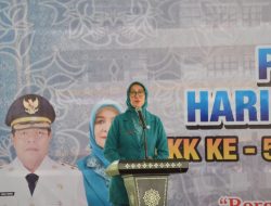 Hadiri Puncak Peringatan HKG PKK ke-53, Bunda Sinta : Momen Refleksi Menuju Lebih Baik!