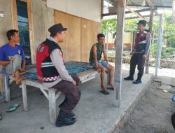 Wujudkan Kamtibmas Kondusif, Polsek Kayangan Patroli Dialogis