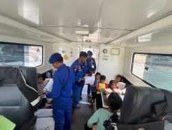 Polairud Polda NTB Hadirkan Klinik dan Perpustakaan Terapung di Sekotong Barat