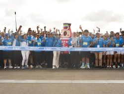 Pocari Run Mandalika Jadi Momen Kebersamaan, Wagub NTB Rasakan Sensasi Berlari di Sirkuit Mandalika Bersama Keluarga