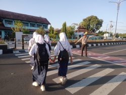 Wujudkan Tertib Berlalu Lintas, Polsek Tanjung Gelar Rawan Pagi Depan SMPN 1 Tanjung