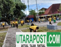 Dukung Program Unggulan Kabaharkam Polri, Personel Ditpolairud Polda NTB Bersih-Bersih Pantai Ampenan