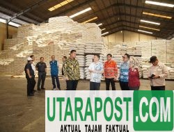 Pastikan Stok Pangan Terpenuhi, Sekda Banyuasin Tinjau PT. Buyung Putra Pangan