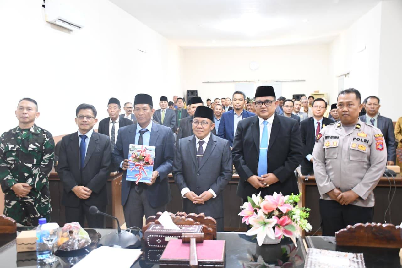 Sampaikan LKPJ TA 2025, Bupati Najmul Akhyar Paparkan Capaian Pembangunan KLU.