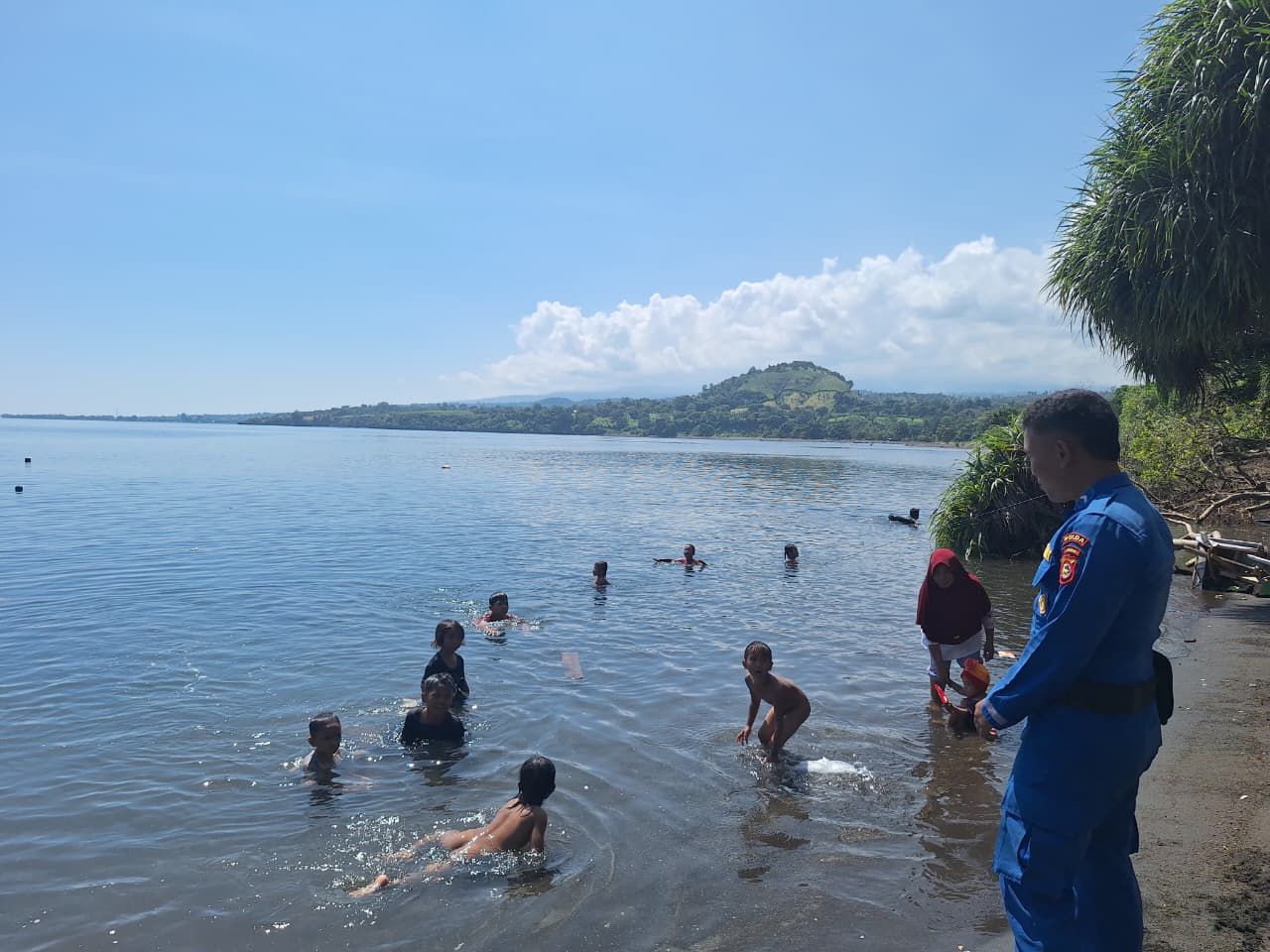 Lebaran Ketupat di Dompu Berlangsung Meriah, Ditpolairud Polda NTB Laksanakan Pengamanan di Wilayah Pesisir