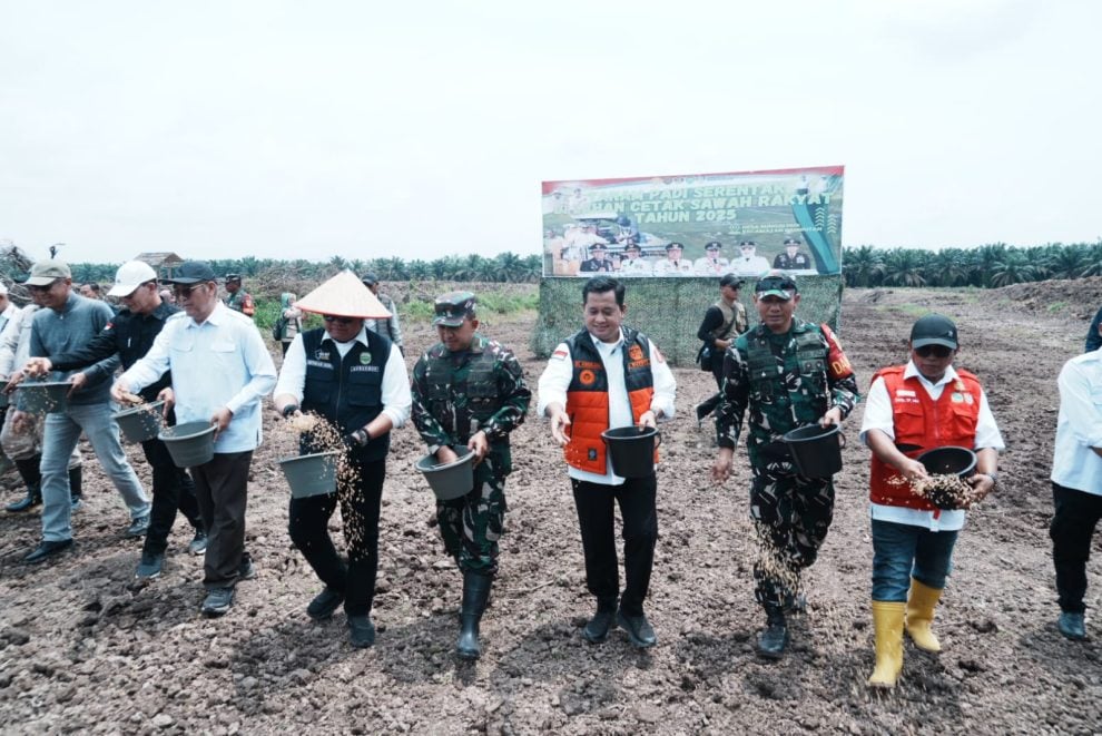Dukung Ketahanan Pangan, Tanam Padi Serentak Digelar di Lahan Cetak Sawah Rakyat Banyuasin 2025