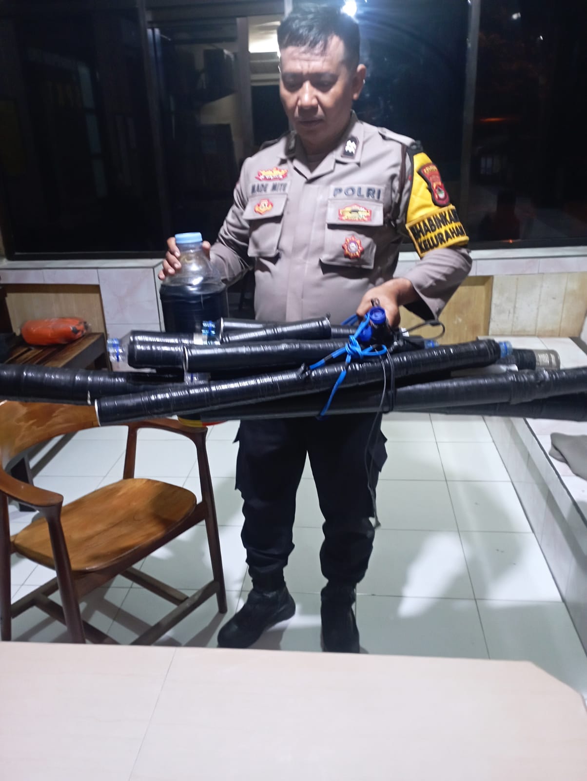 Antisipasi Bahaya Petasan Jelang Lebaran Topat, Polisi Amankan “Meriam Lodong”