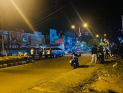 Kecelakaan Beruntun di Jalan Bung Karno, Kapolsek Mataram Pimpin Evakuasi di Dua TKP