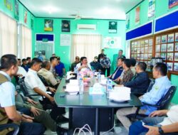 Tinjau Lokasi Kebakaran Sumur Minyak di Keluang: Gubernur HD Dorong Solusi Warga Terdampak