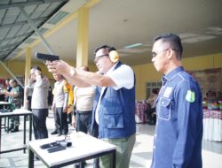 Pererat Sinergi Polri, TNI, Pemda dan Masyarakat, Bupati Toha Meriahkan Lomba Menembak Dalam Rangka HUT Bhayangkara ke-80