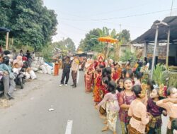 Ritual Pandiq Gegaman Lombok 2026 Aman, Polsek Narmada Kawal Kirab hingga Prosesi Adat