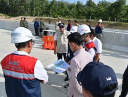 Tinjau Tol Bayung Lencir, Wapres Gibran Pastikan Konektivitas Sumatra Berjalan Optimal