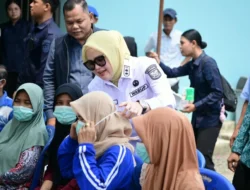 Wabup Netta Tinjau Pelayanan Kesehatan dan Serap Aspirasi Warga Air Salek