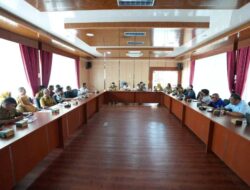 Pemkab Banyuasin Rapat Bersama Tindaklanjuti Aduan Masyarakat Tentang Abrasi Sungai Musi dan Dampak Aktivitas Tongkang Batubara