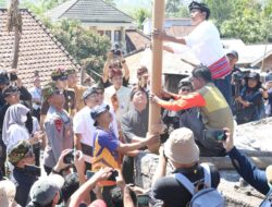 Nyemulaq Jadi Awal Kebangkitan Sade, Rekonstruksi Rumah Adat Dimulai