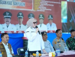 Semangat Kebersamaan Warnai Puncak Hari Jadi ke-8 Kecamatan Selat Penuguan